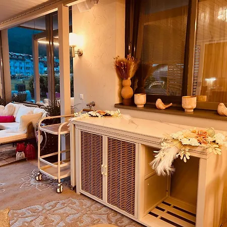 Enjoy The Alps - Aparthotel-3